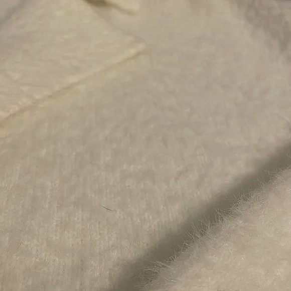 H&M Collared Fuzzy Sweater - Picture 4 of 6